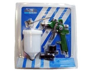 PISTOLET ZIELONY + REGULATOR 1,4/1,7 BLISTER